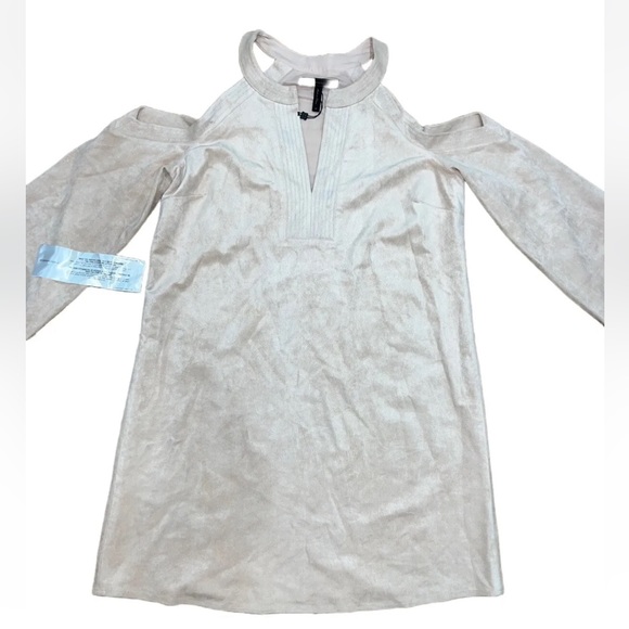 NWT BCBG Maxazaria PINK SUEDE Short Dress with Cold Shoulder Peach medium m - Picture 2 of 8